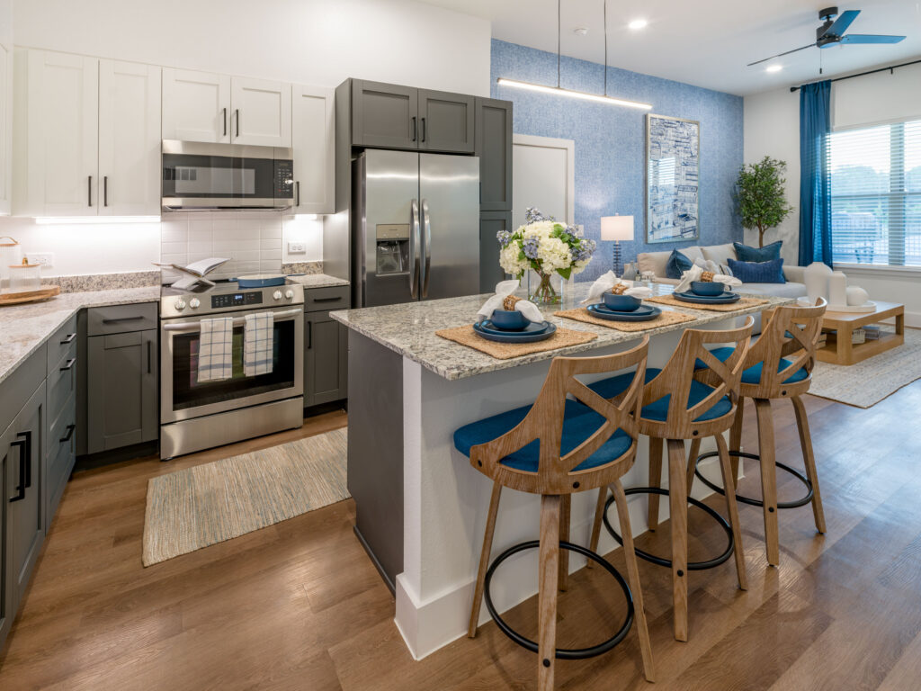  Parchaus Paloma Creek Model Unit 