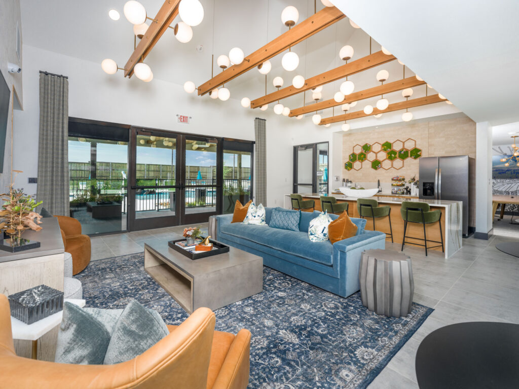  Parchaus paloma creek Club house 