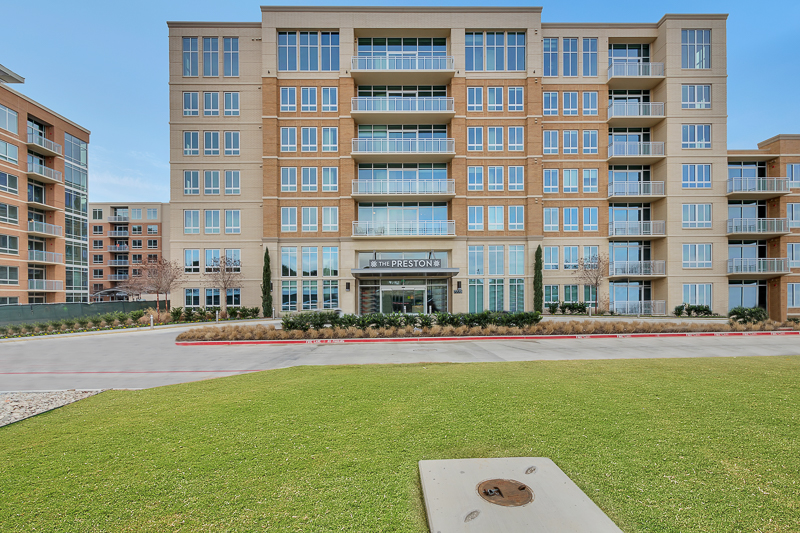 Preston Hollow Village
