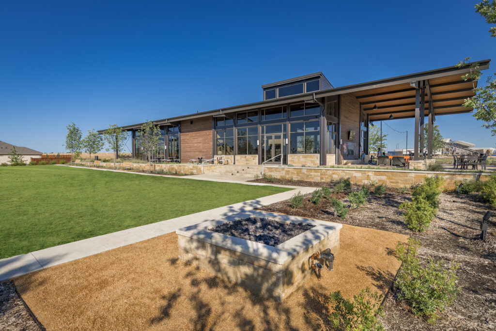 Tavolo Park Club House 